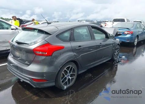 2016 Ford Focus Se z USA, uszkodzony, nr VIN 1FADP3K21GL232618